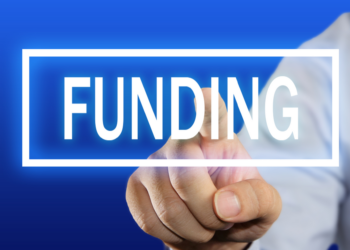 Why Traditional Businesses are Turning to Debt Funds for Growth Capital